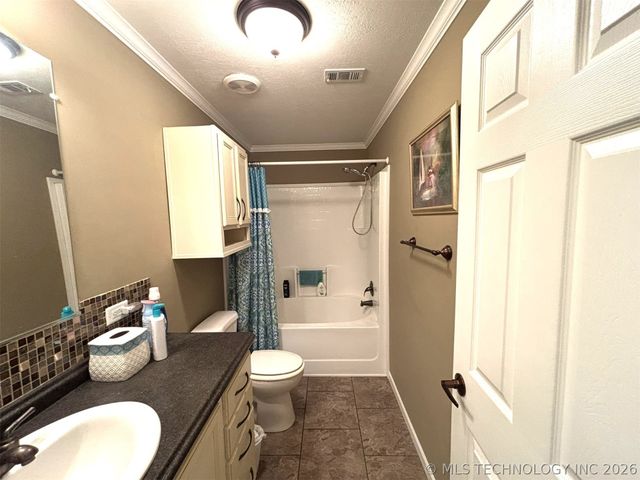 113558 S 4285 Road, Porum, OK 74455