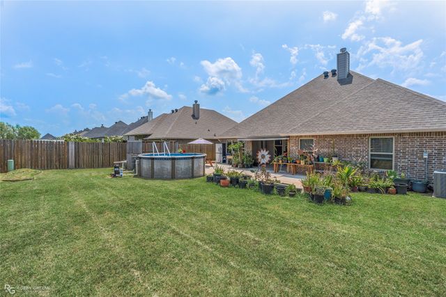 819 Abita Chase, Bossier City, LA 71111