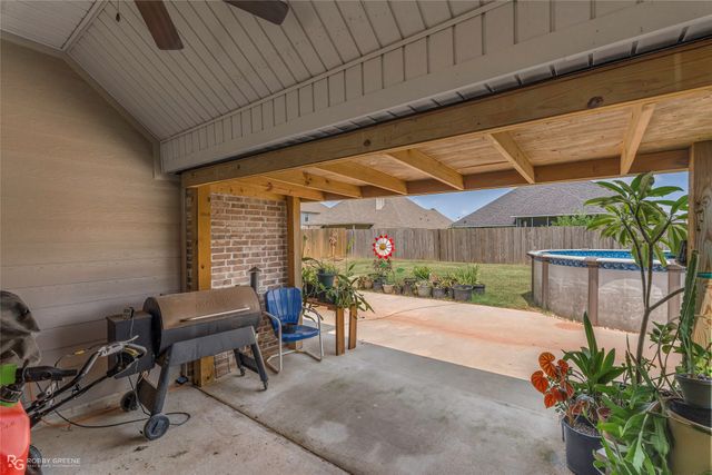 819 Abita Chase, Bossier City, LA 71111
