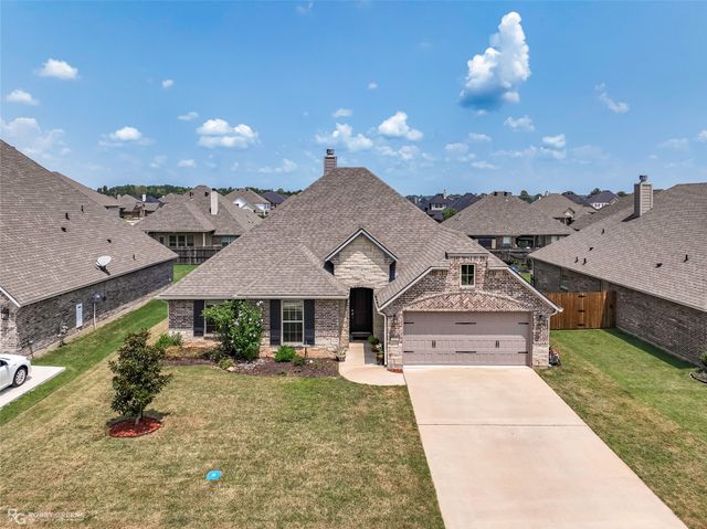 819 Abita Chase, Bossier City, LA 71111