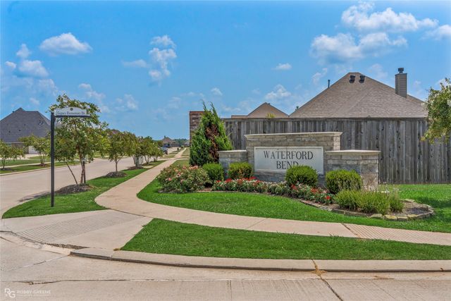 819 Abita Chase, Bossier City, LA 71111