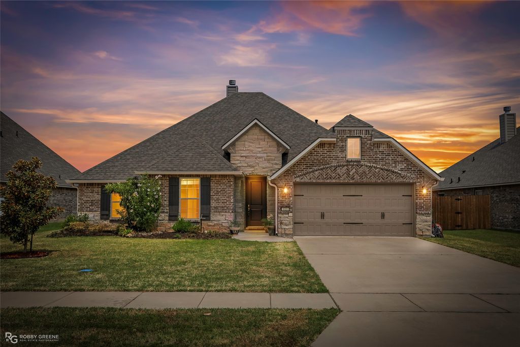 819 Abita Chase, Bossier City, LA 71111