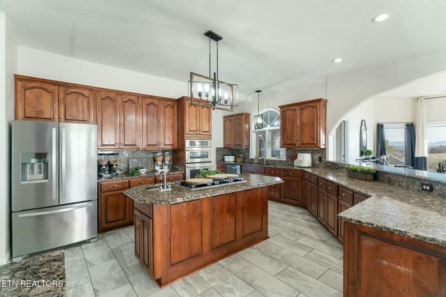 3916 Legends Way, Maryville, TN 37801
