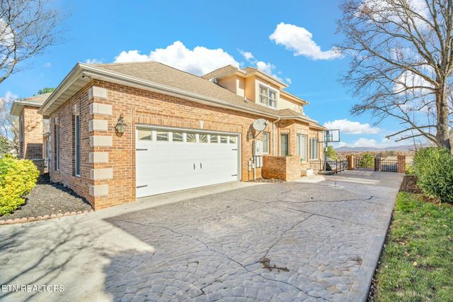 3916 Legends Way, Maryville, TN 37801