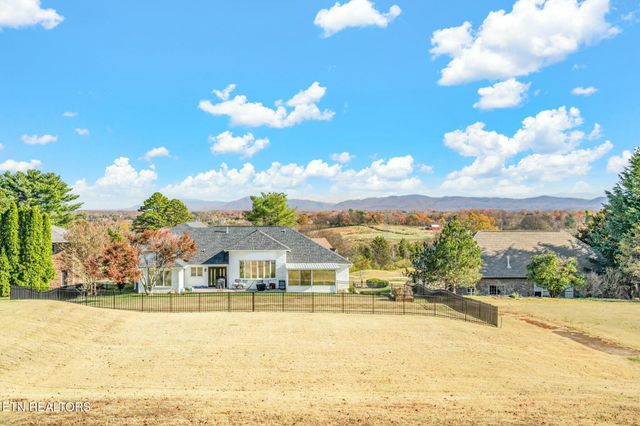 3916 Legends Way, Maryville, TN 37801