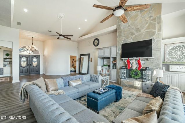 3916 Legends Way, Maryville, TN 37801