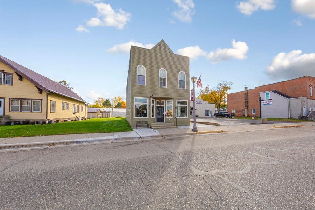 305 Main Street, Henderson, MN 56044 — photo 2