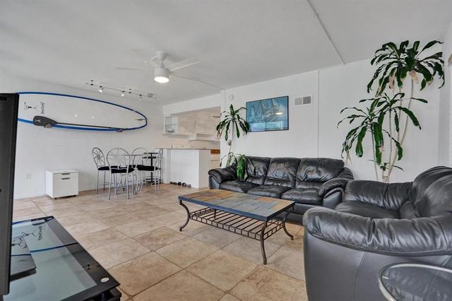 2760 YACHT CLUB Boulevard 10C, Fort Lauderdale, FL 33304