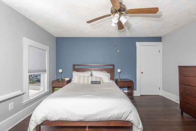 9 Lawrence St 1, Woburn, MA 01801