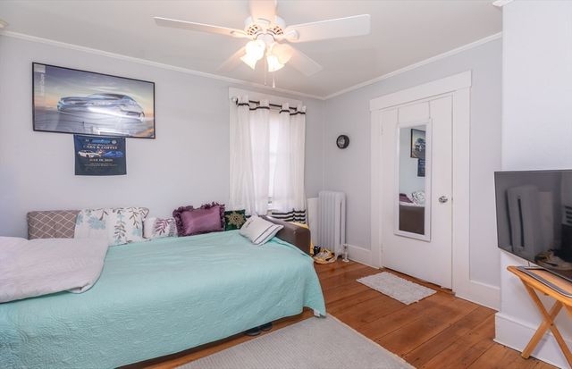 9 Lawrence St 1, Woburn, MA 01801