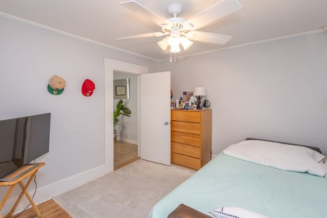 9 Lawrence St 1, Woburn, MA 01801