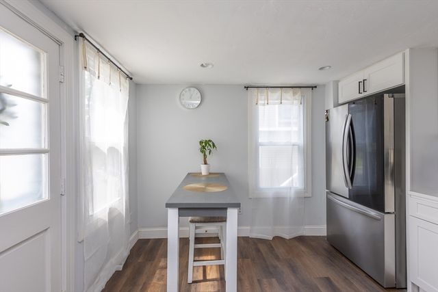 9 Lawrence St 1, Woburn, MA 01801