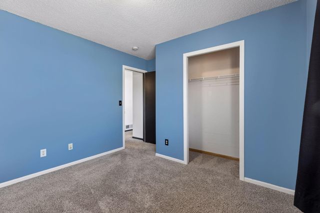 1348 Willow Trail, Farmington, MN 55024