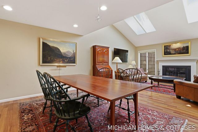 309 Glen Garry Court, Holland City, MI 49423