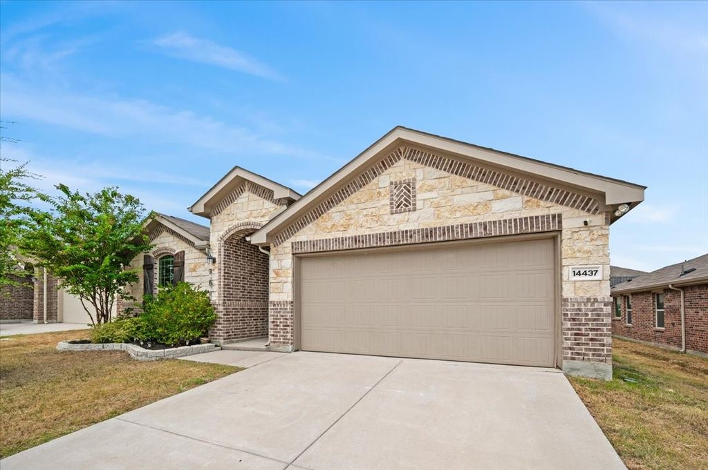 14437 Leadrope Circle, Fort Worth, TX 76052 — photo 2