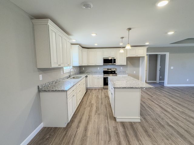 4161 Dobbins Pike, Portland, TN 37148