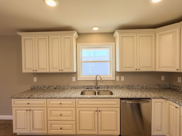 4161 Dobbins Pike, Portland, TN 37148