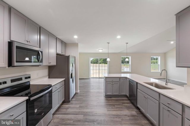 20348 REYNOLDS POND RD, Ellendale, DE 19941