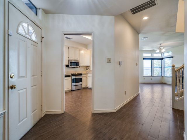 9959 Waterfront Trail, Rowlett, TX 75087