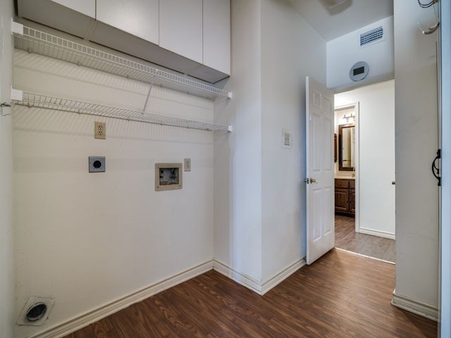 9959 Waterfront Trail, Rowlett, TX 75087