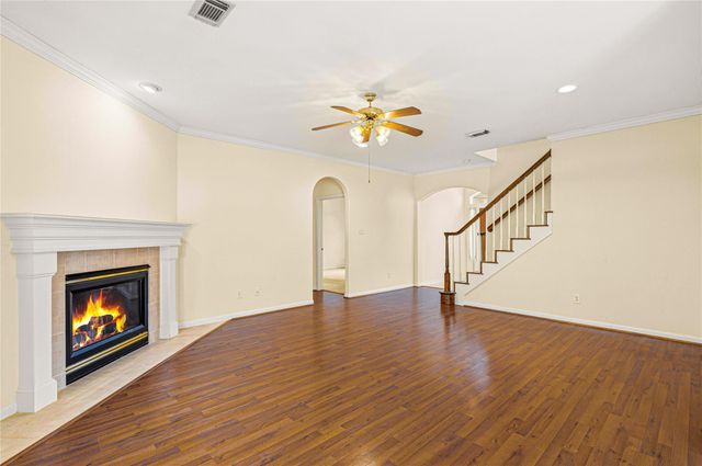 4612 Oakdale Street, Bellaire, TX 77401