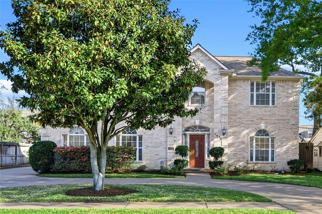 4612 Oakdale Street, Bellaire, TX 77401