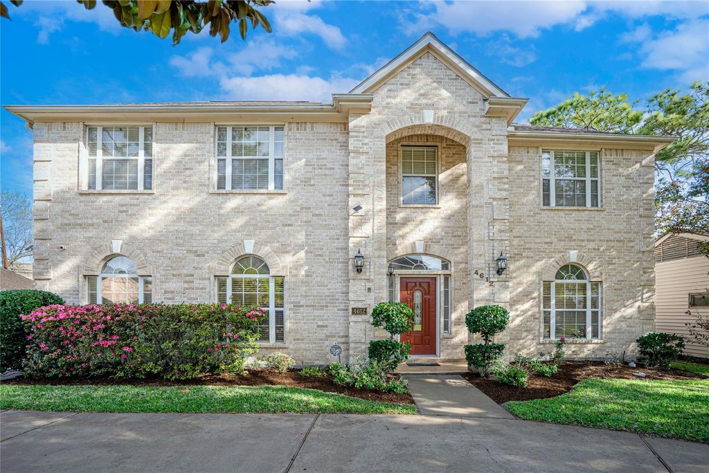 4612 Oakdale Street, Bellaire, TX 77401
