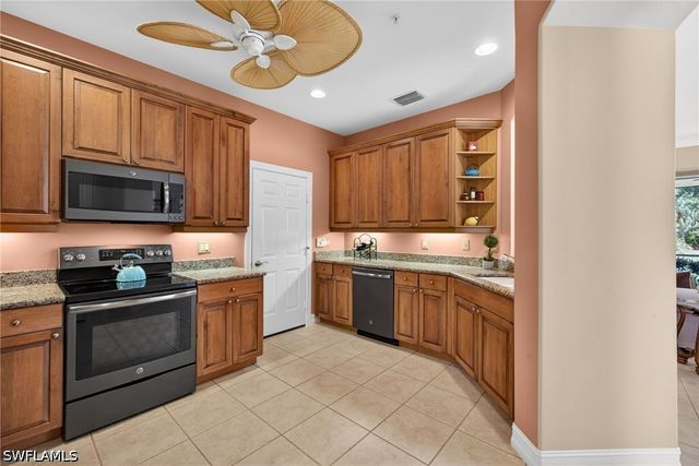 2638 BOLERO DR 401, Naples, FL 34109