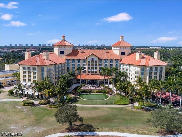 2638 BOLERO DR 401, Naples, FL 34109