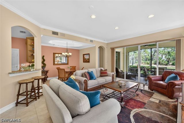 2638 BOLERO DR 401, Naples, FL 34109