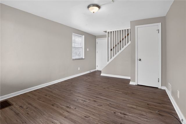 1406 Elmwood St, Port Vue, PA 15133