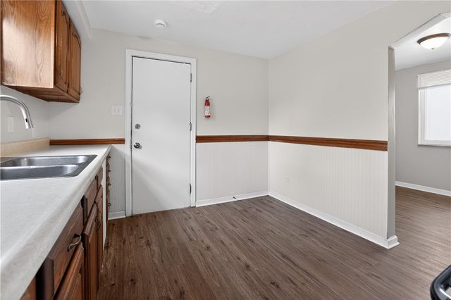 1406 Elmwood St, Port Vue, PA 15133