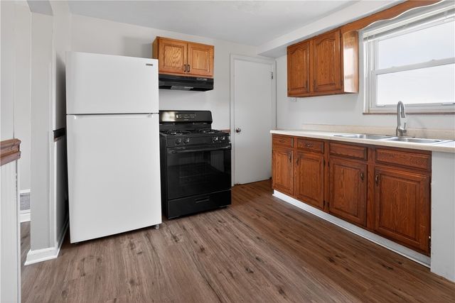 1406 Elmwood St, Port Vue, PA 15133