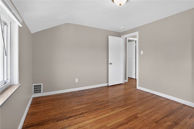 1406 Elmwood St, Port Vue, PA 15133