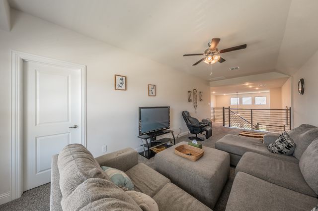 317 Brooklawn Avenue, Little Elm, TX 75068
