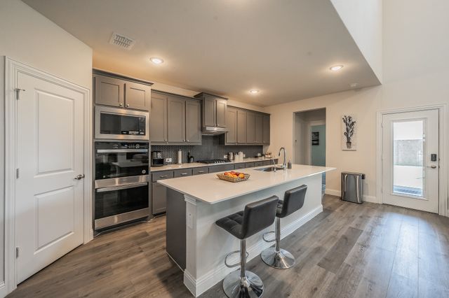 317 Brooklawn Avenue, Little Elm, TX 75068