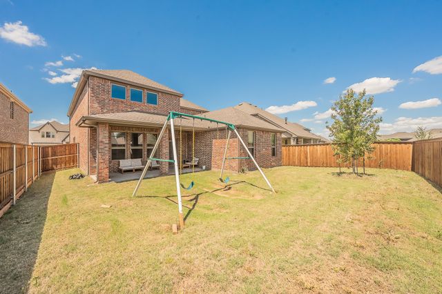 317 Brooklawn Avenue, Little Elm, TX 75068
