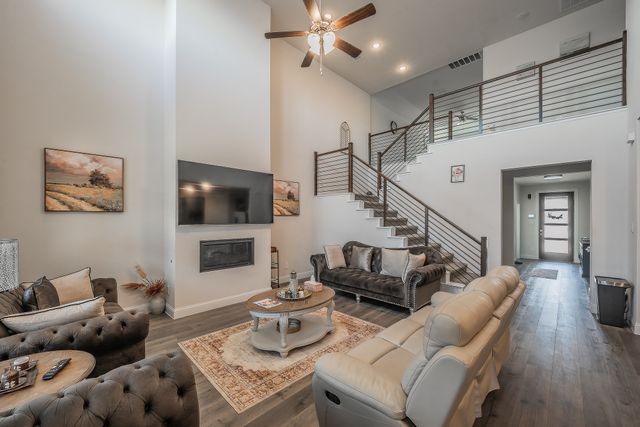 317 Brooklawn Avenue, Little Elm, TX 75068