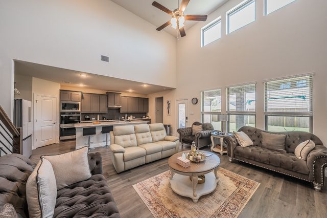 317 Brooklawn Avenue, Little Elm, TX 75068