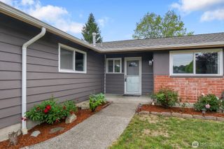 24415 14th Avenue S, Des Moines, WA 98198