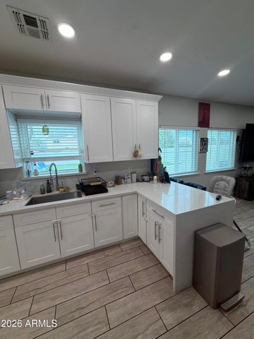 7354 W SOLANO Drive, Glendale, AZ 85303