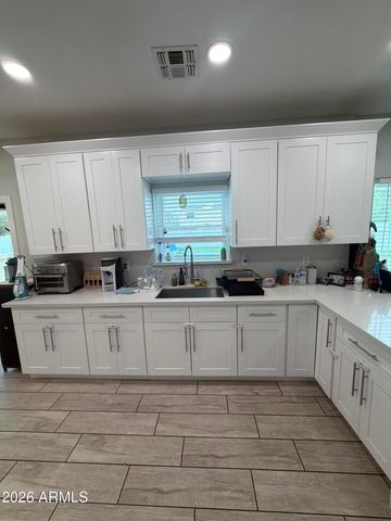 7354 W SOLANO Drive, Glendale, AZ 85303