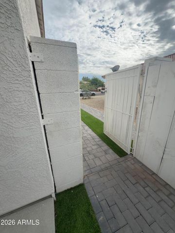 7354 W SOLANO Drive, Glendale, AZ 85303