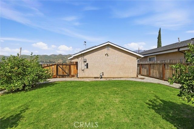 10744 Radwin Avenue, Sunland (los Angeles), CA 91040