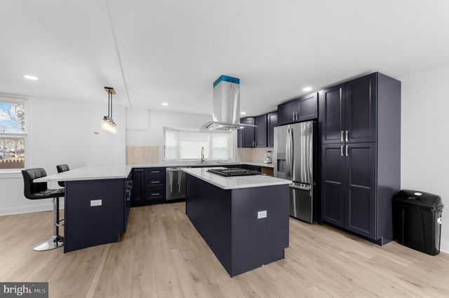 15 W MAIN ST, Marlton, NJ 08053