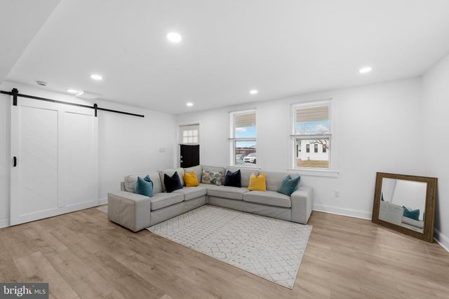 15 W MAIN ST, Marlton, NJ 08053