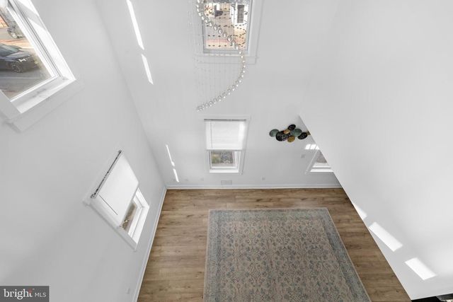 15 W MAIN ST, Marlton, NJ 08053