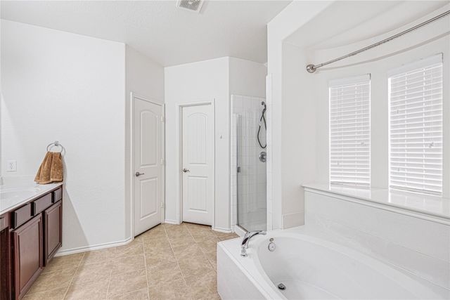 1900 Freedom Lane, Providence Village, TX 76227