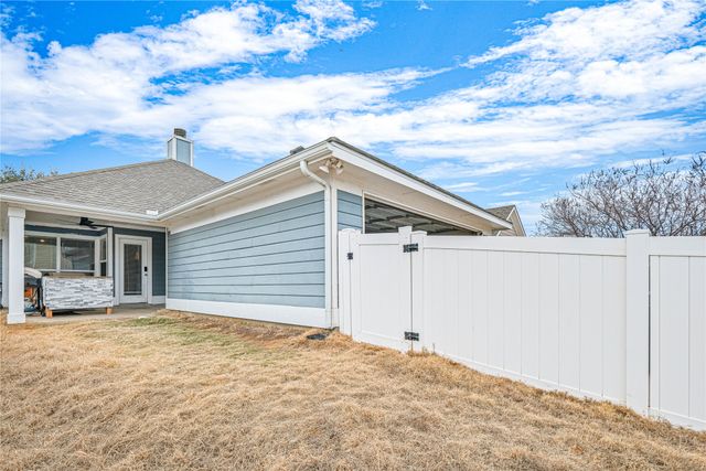 1900 Freedom Lane, Providence Village, TX 76227