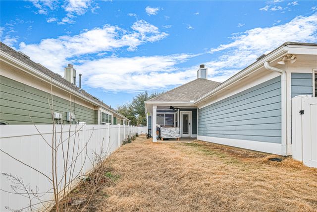 1900 Freedom Lane, Providence Village, TX 76227